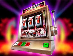 Màn hình điện thoại hiển thị giao diện xsbd với các danh mục cá cược bóng đá và casino